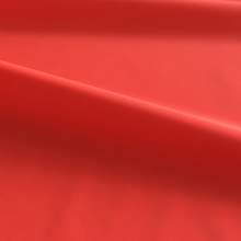 柔软尼丝纺红色反光布